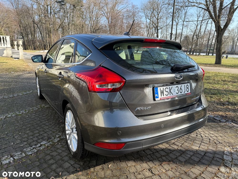 Ford Focus - 5