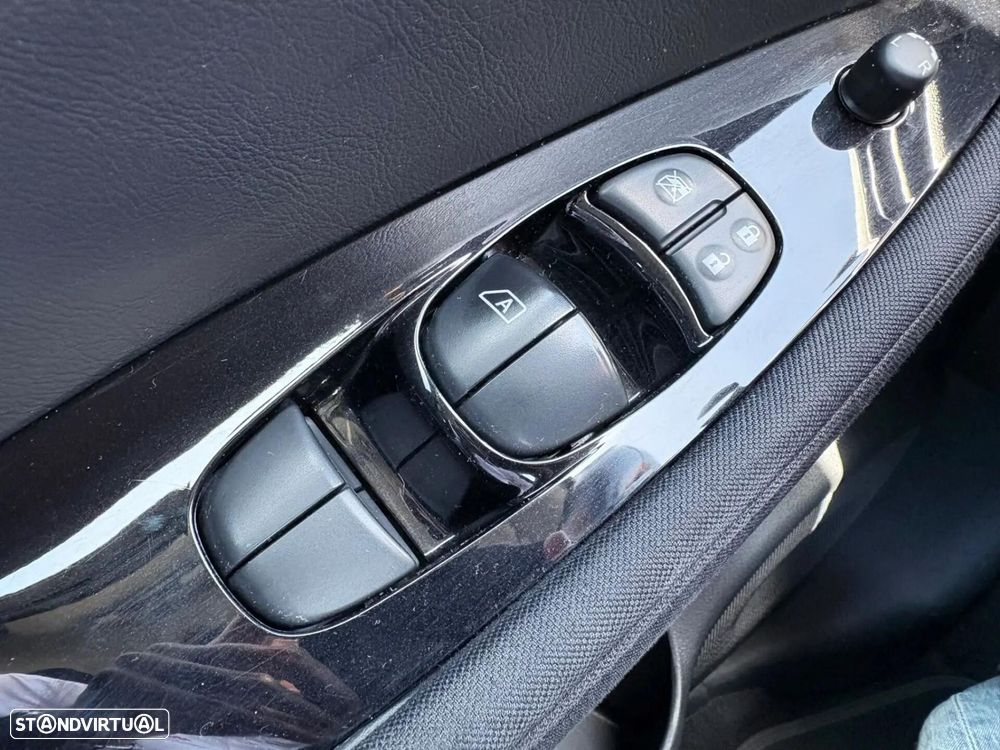 Nissan Leaf N-Connecta - 37