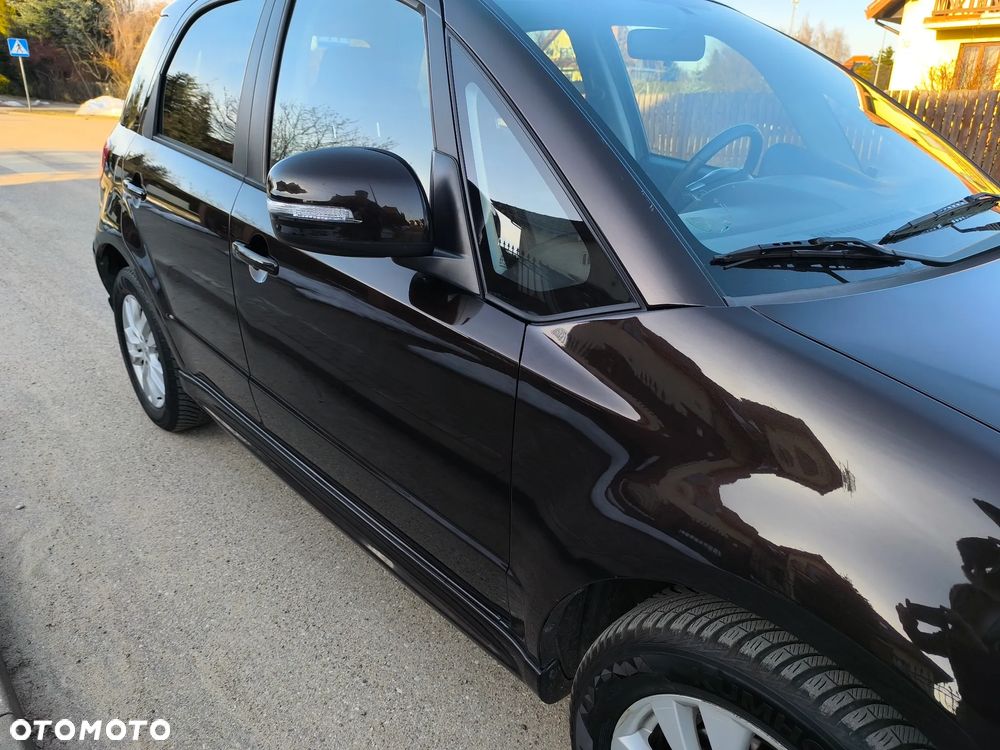 Suzuki SX4 1.6 VVT 4x2 Comfort - 3