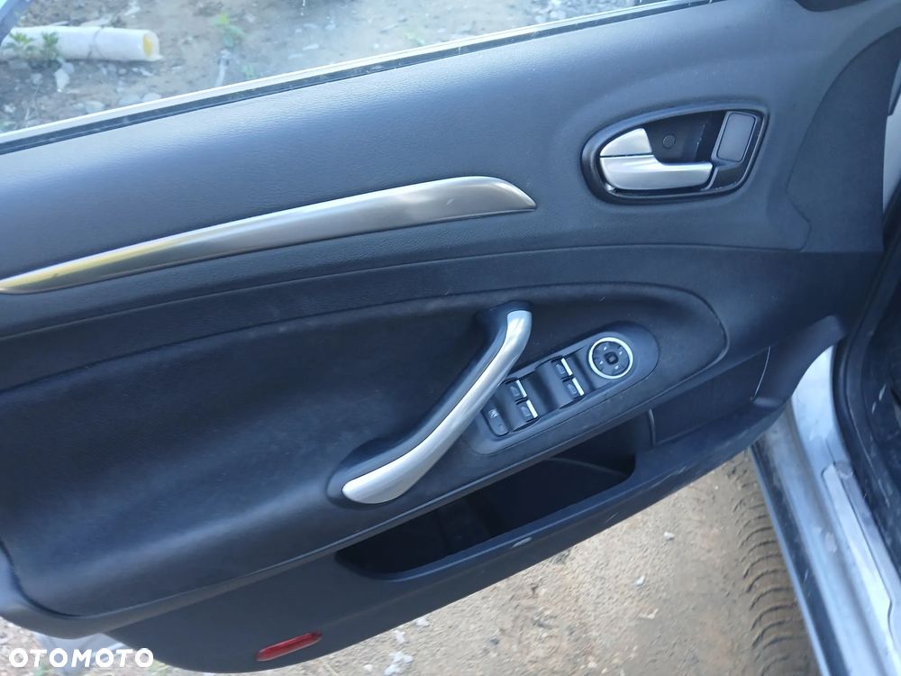 FORD MONDEO MK4 H8 fotel fotele kanapa deska kokpit podsufitka boczek boczki klamka - 3