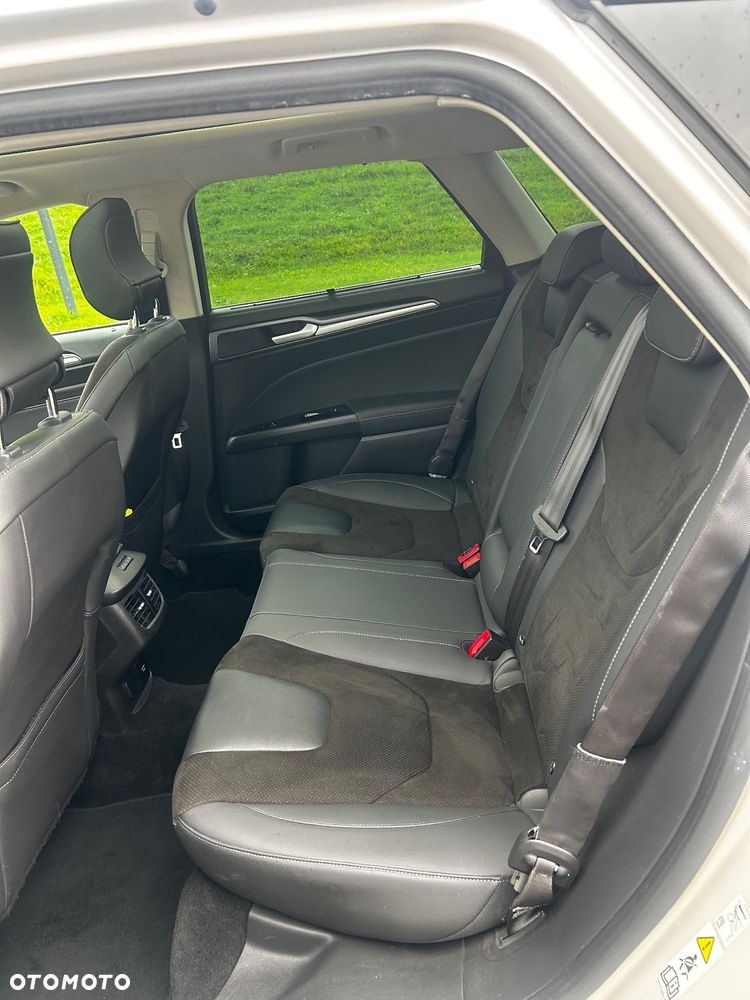 Ford Mondeo 2.0 TDCi Start-Stopp Titanium - 16