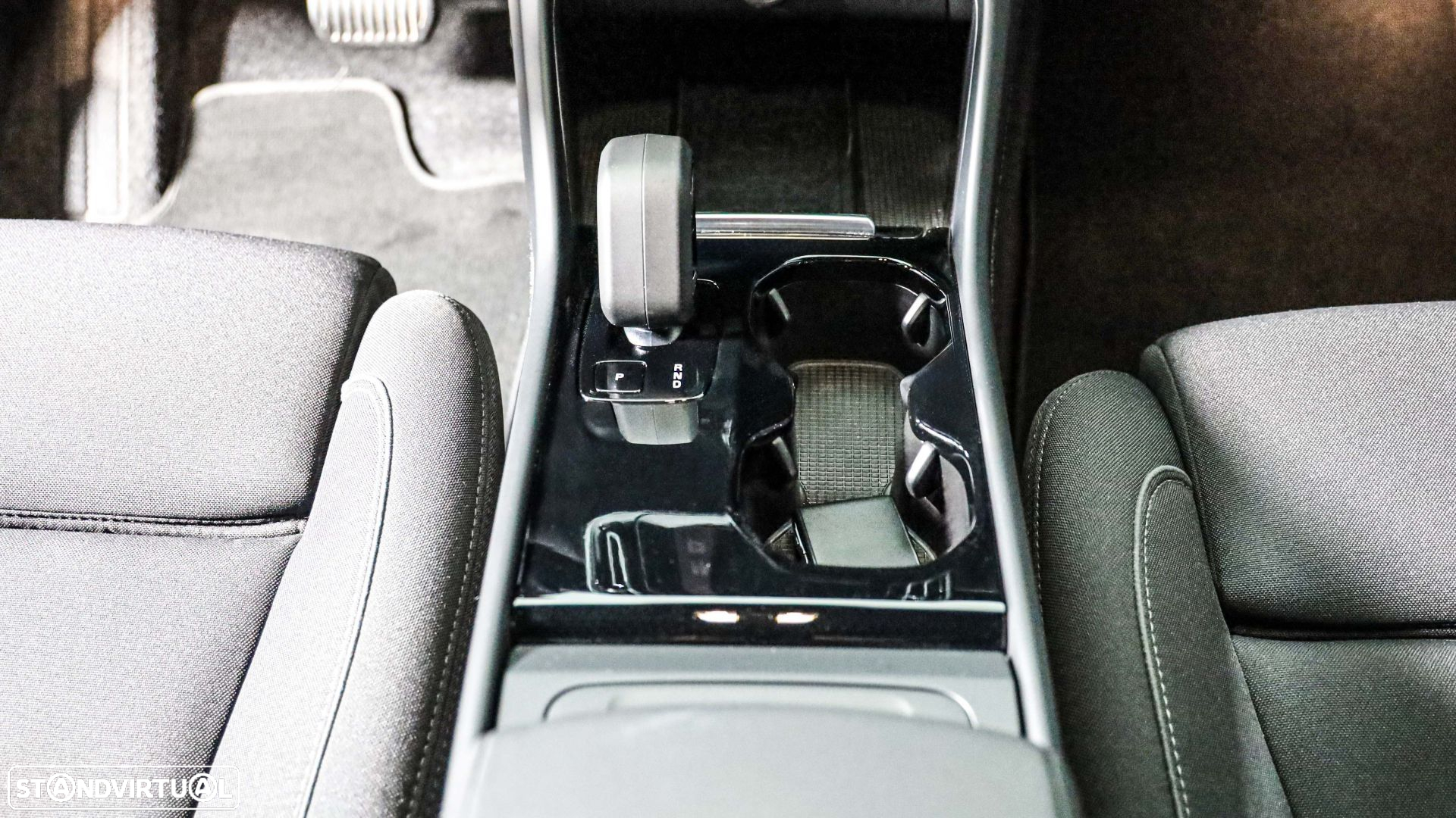 Volvo XC 40 Recharge Extended Range Plus - 19