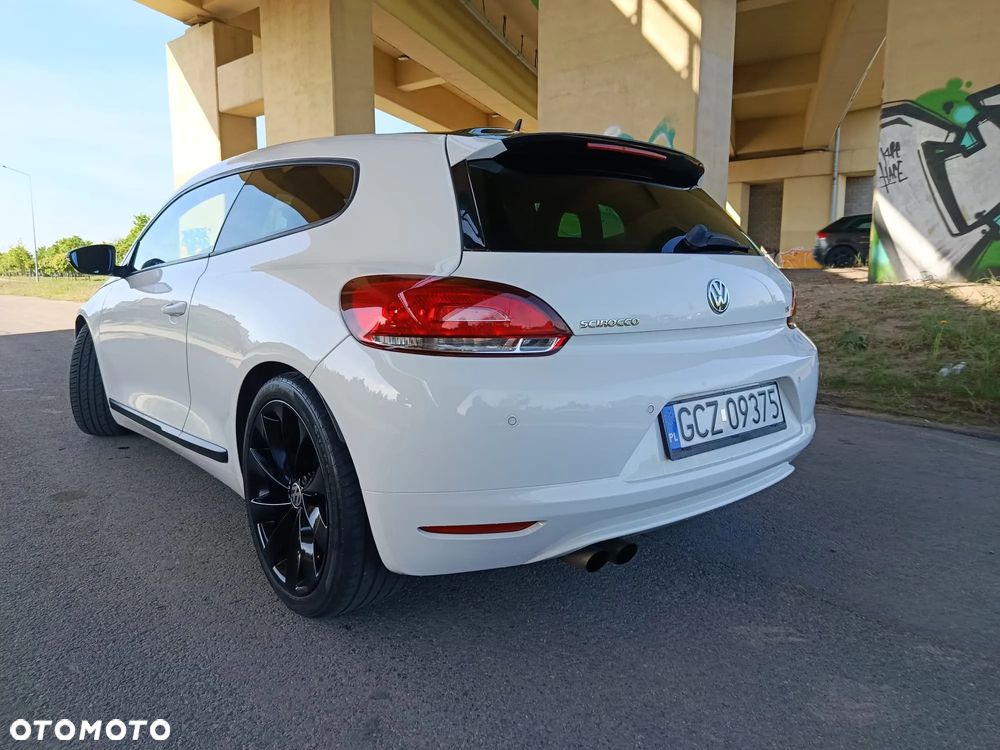 Volkswagen Scirocco 1.4 TSI Life - 4