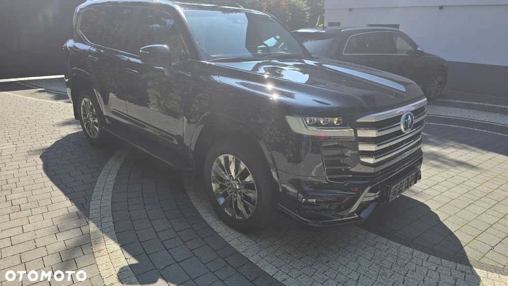 Toyota Land Cruiser - 28