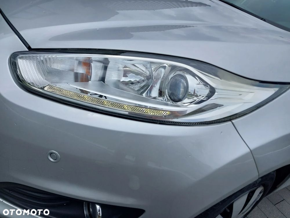 Ford Fiesta 1.0 EcoBoost STart-Stop Titanium - 17