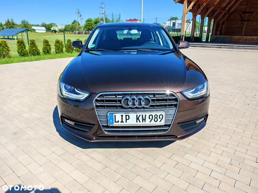 Audi A4 Avant 2.0 TDI DPF Attraction - 11