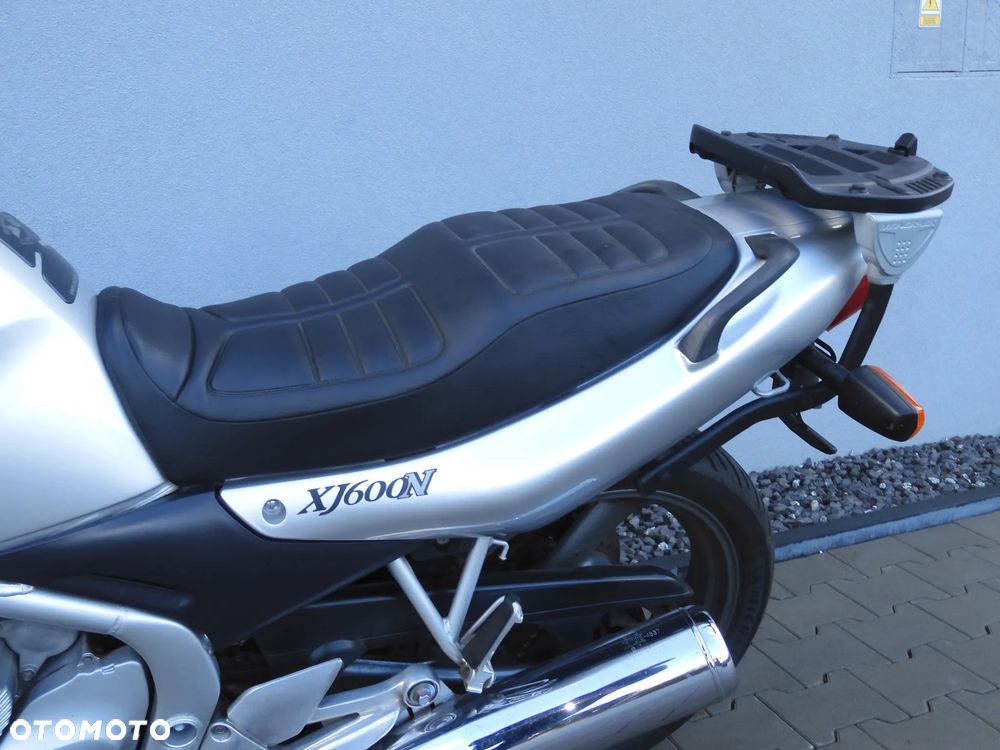 Yamaha XJ - 27