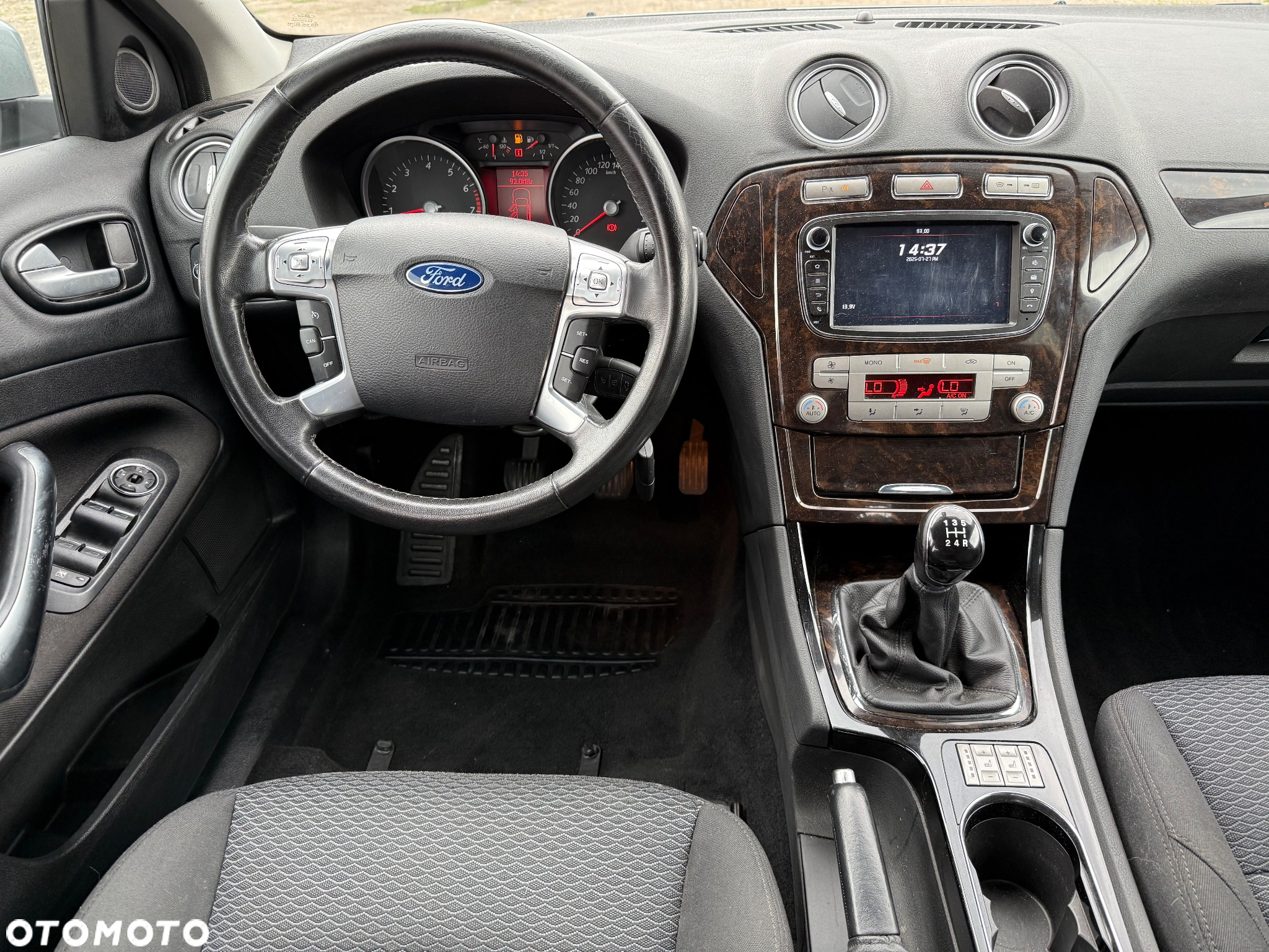 Ford Mondeo 2.0 Ghia - 6