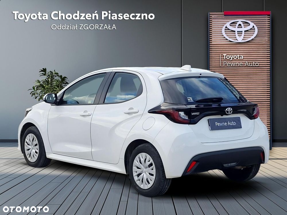 Toyota Yaris 1.5 Comfort CVT - 4