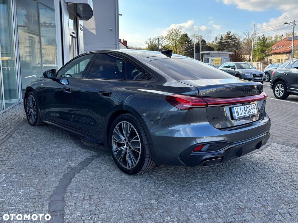 Audi A5 Limousine - 4