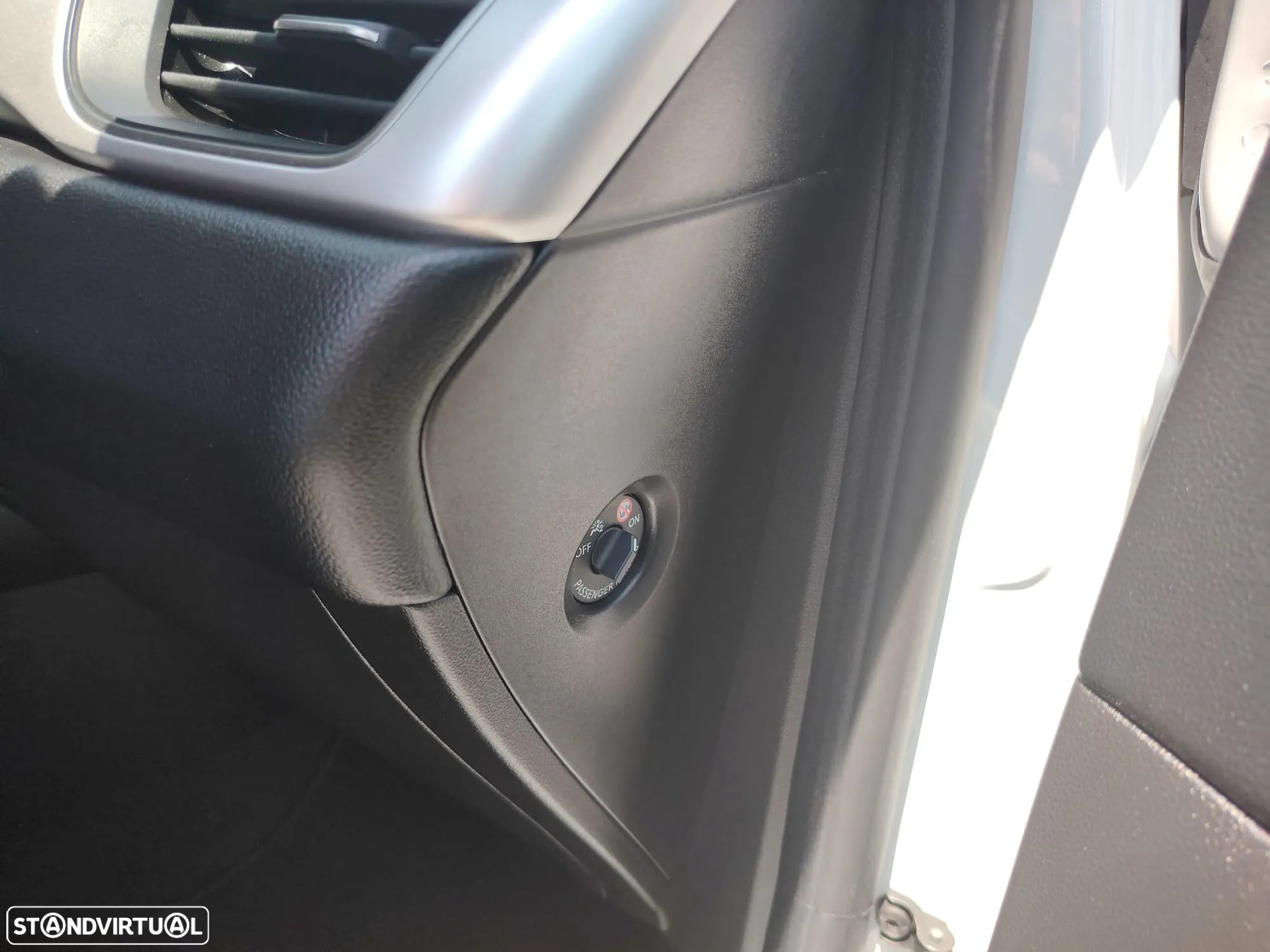 Renault Captur 1.0 TCe Techno Bi-Fuel - 16