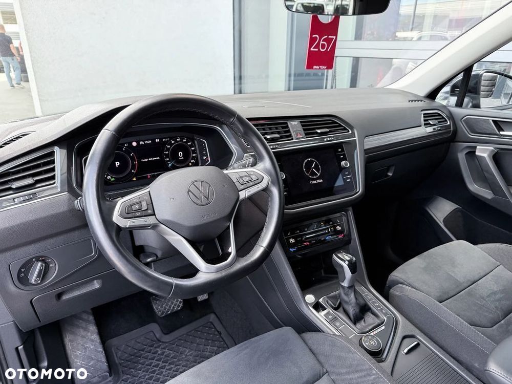 Volkswagen Tiguan 2.0 TSI 4Mot Elegance DSG - 12