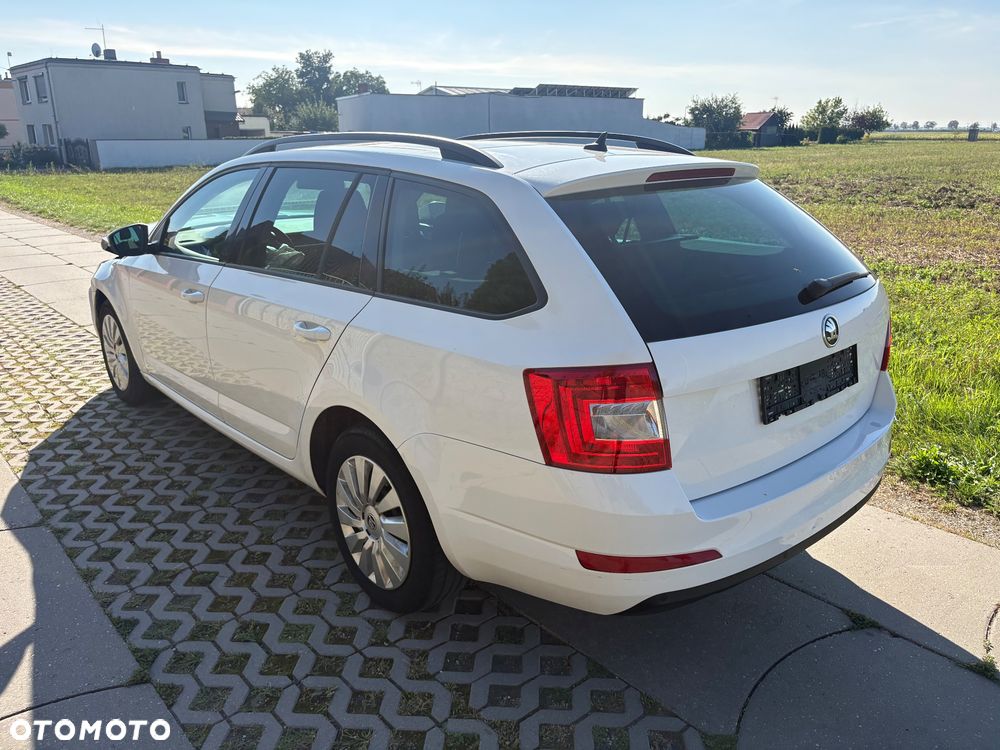Skoda Octavia 1.6 TDI DPF Active - 6