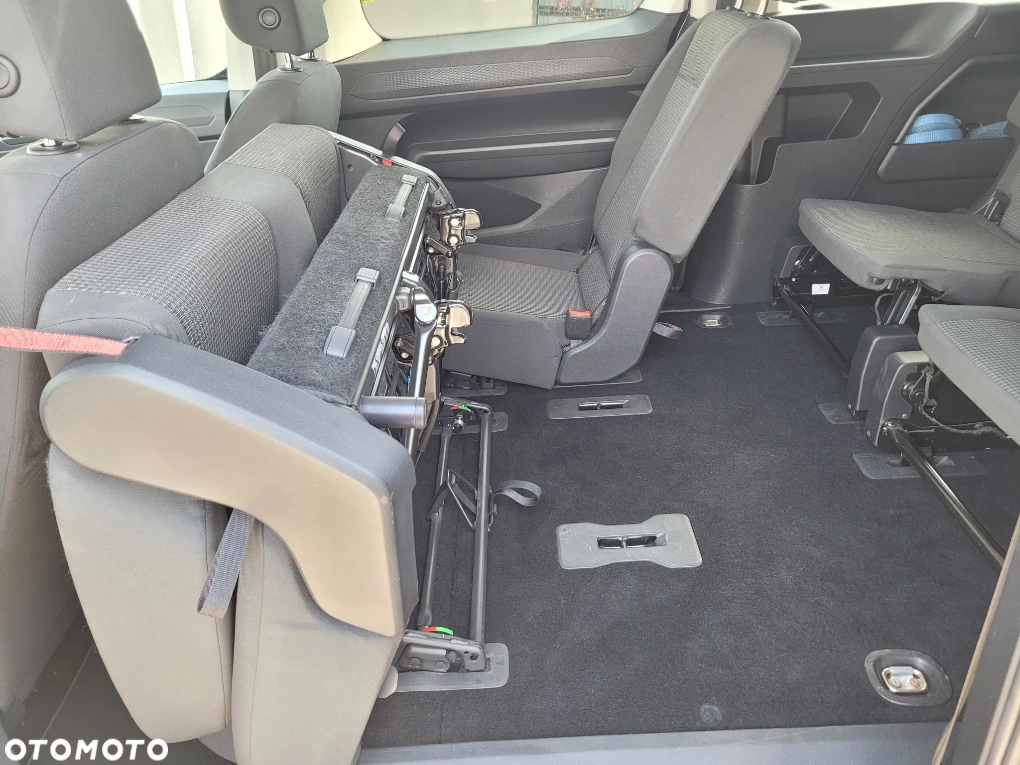 Volkswagen Caddy 2.0 TDI (7-Si.) 4MOTION Maxi Trendline - 29