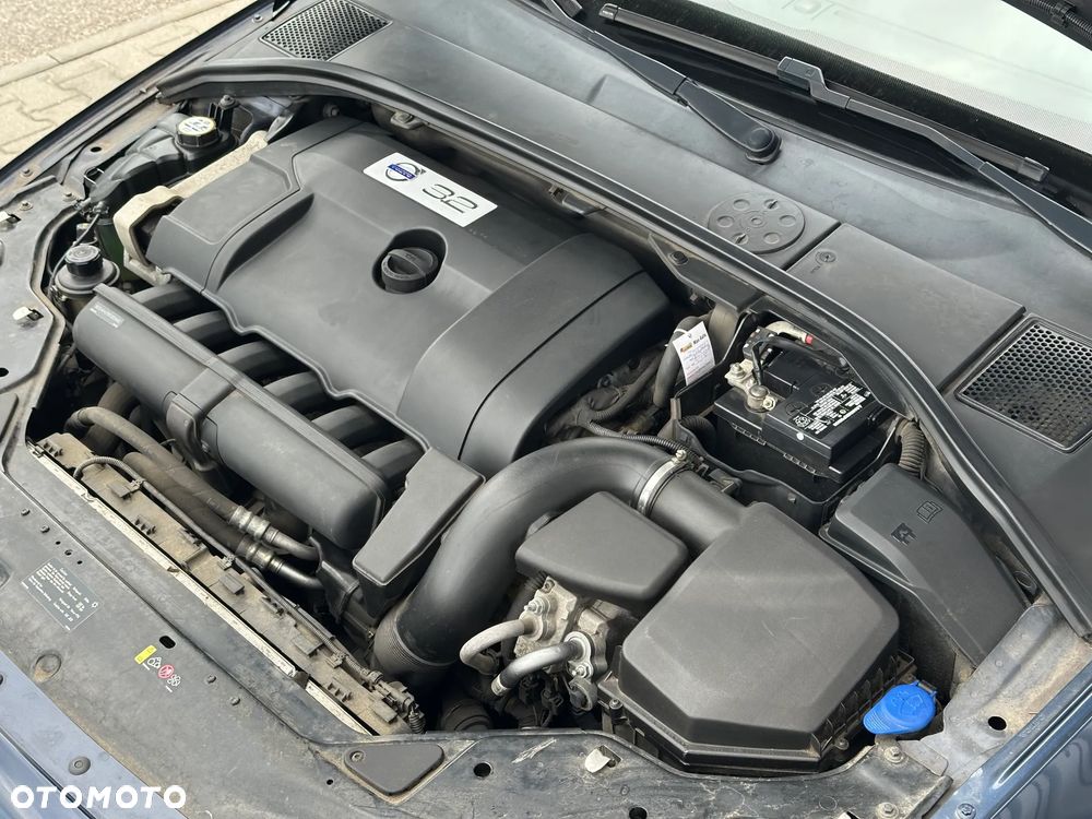 Volvo XC 70 3.2 AWD Summum - 35