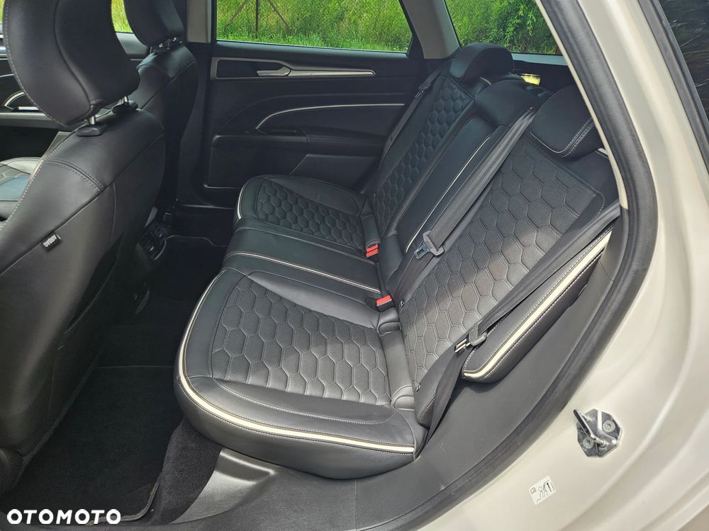 Ford Mondeo - 20