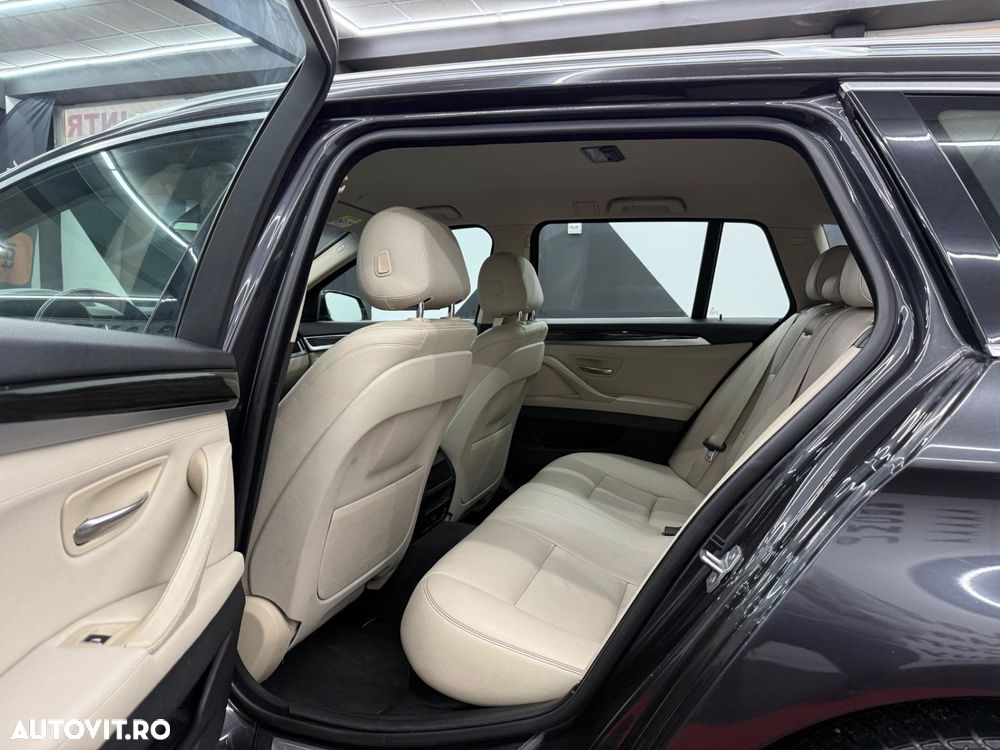 BMW Seria 5 525d xDrive Aut. Luxury Line - 8