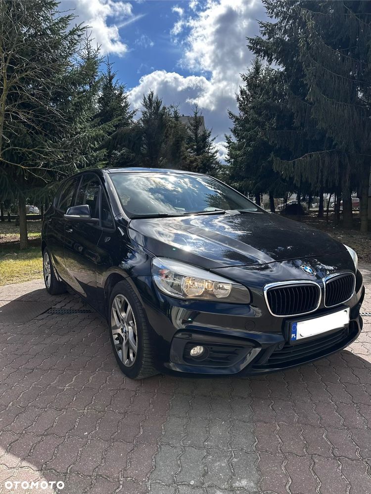 BMW Seria 2 218d - 2