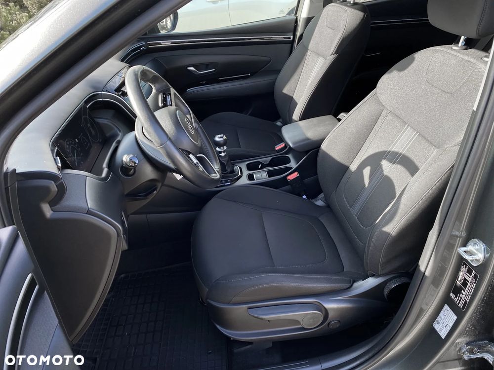 Hyundai Tucson 1.6 T-GDi Smart 2WD - 18