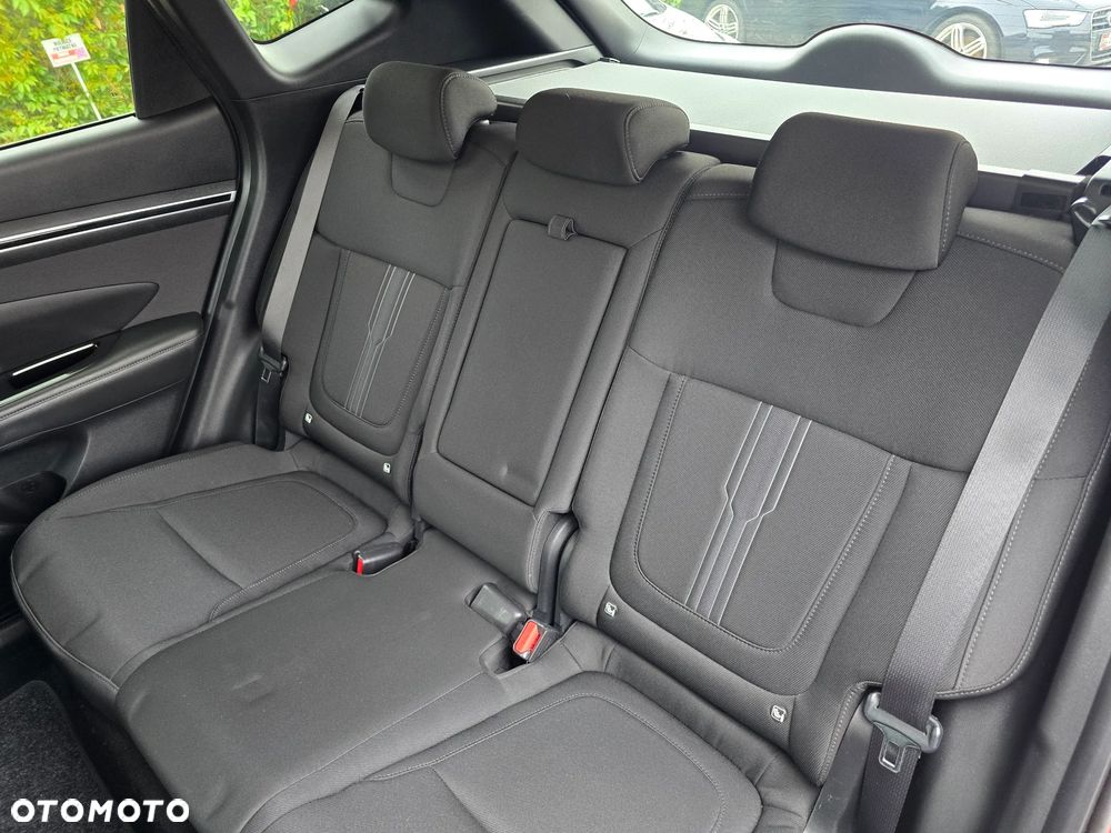 Hyundai Tucson - 13