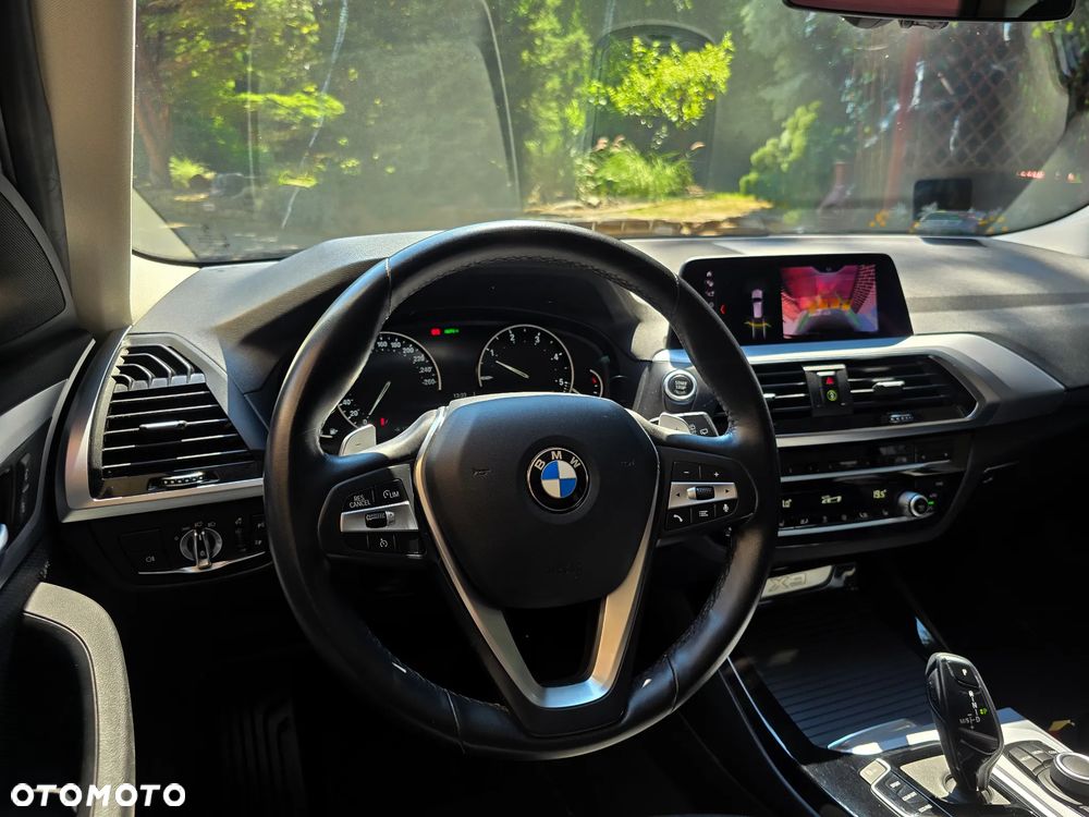 BMW X3 xDrive20d - 18