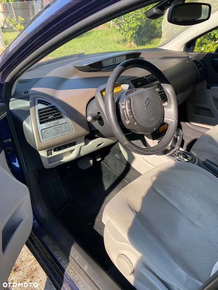 Citroën C4 2.0 16V Automatik Exclusive - 8