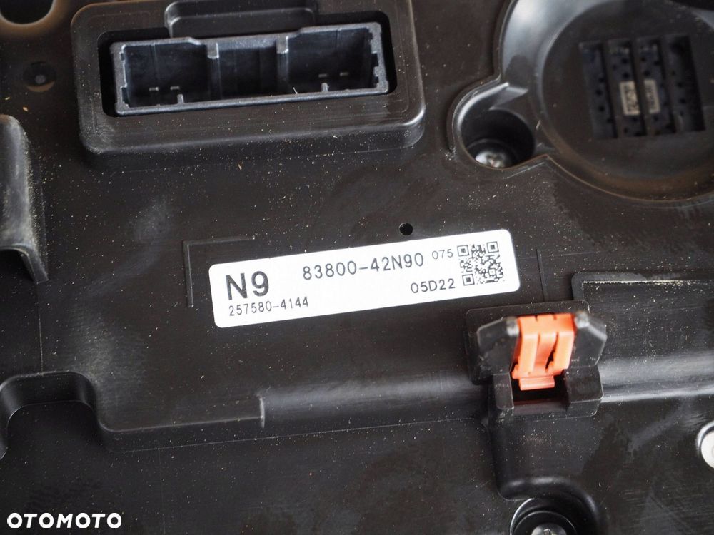 licznik zegary toyota rav4 v xa50 83800-42n90 - 3