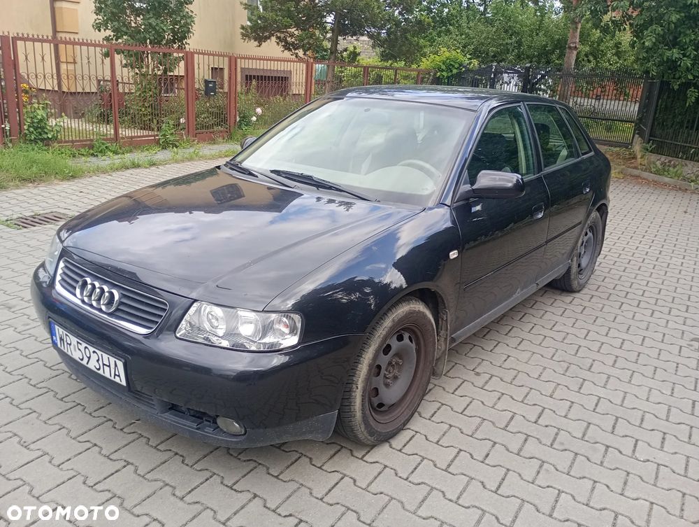 Audi A3 Sportback 1.9 TDI Ambiente - 3