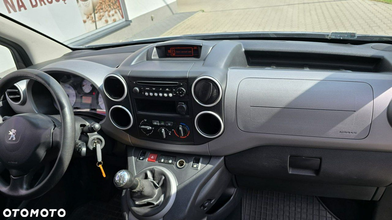 Peugeot Partner - 13