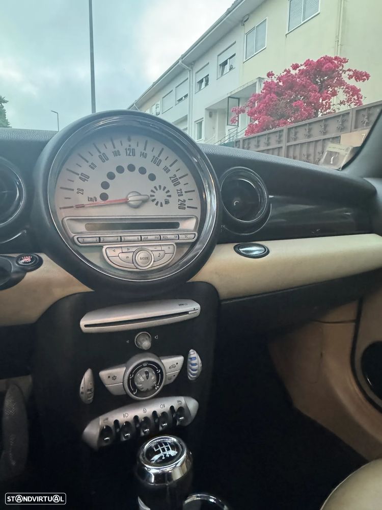 MINI 3 Portas One 1.4 - 12