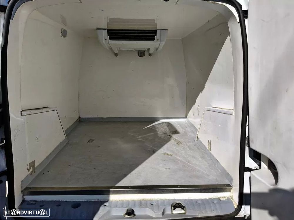Renault kangoo maxi 1.5 dci c/frio - 15