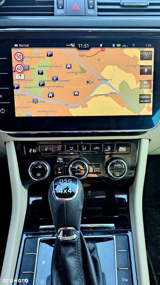 Skoda Superb 2.0 TSI 4x4 L&K DSG - 12