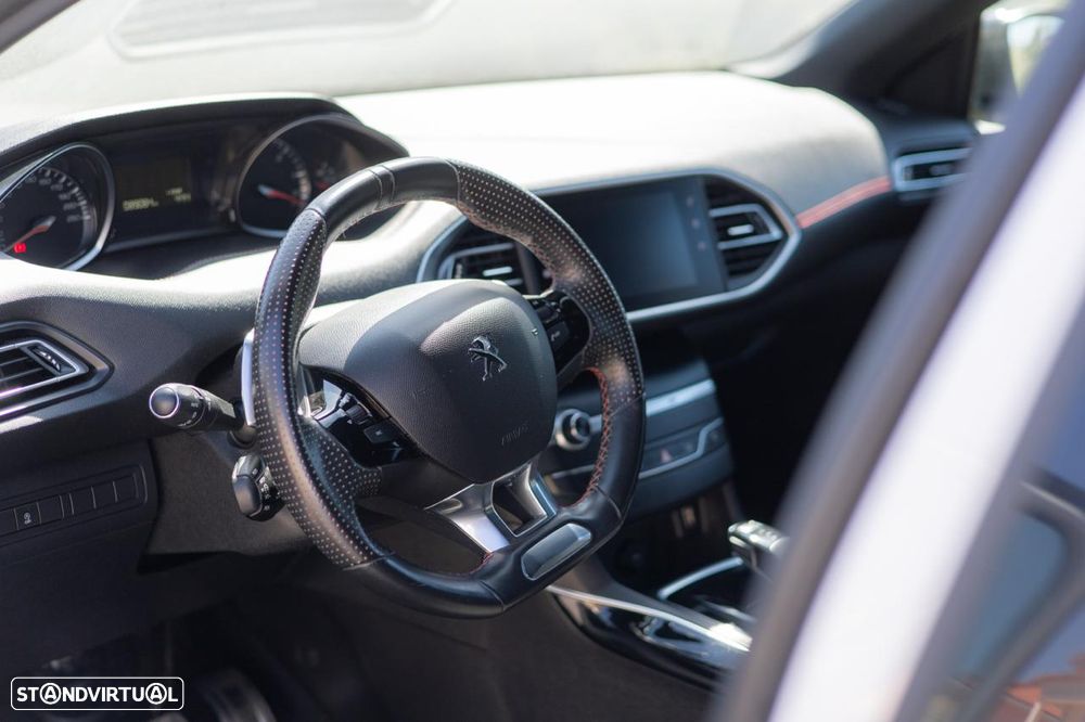 Peugeot 308 1.5 BlueHDi GT Line EAT8 - 12