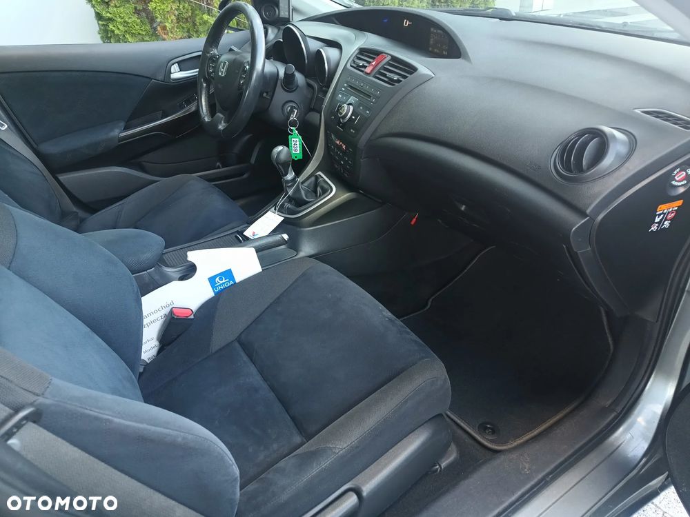 Honda Civic 1.8 i-VTEC Sport - 9