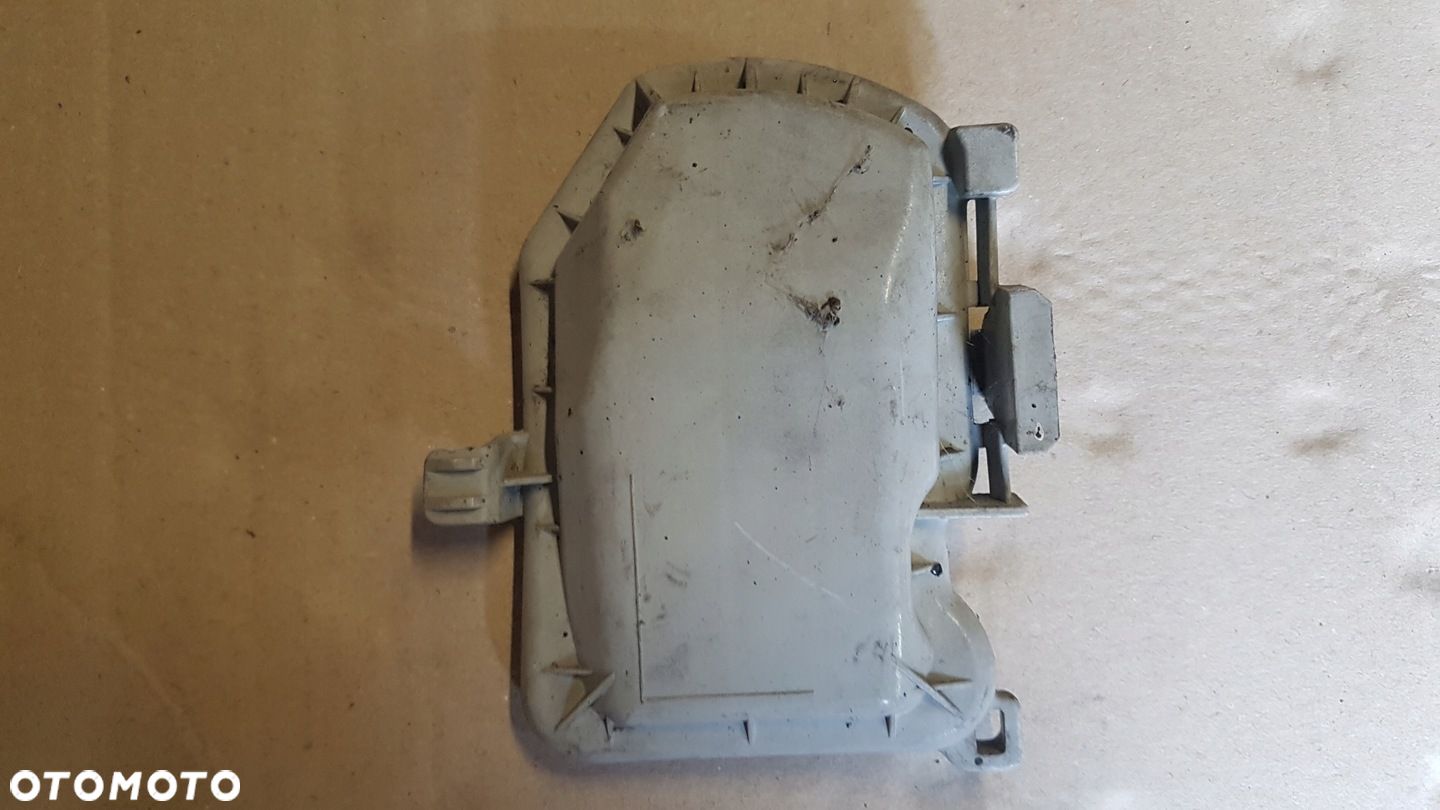 TOYOTA AVENSIS T25 03-06 DEKIELEK LAMPY LEWY - 1