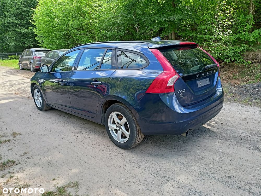 Volvo V60 D2 Edition - 5