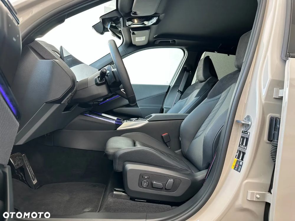 BMW X3 xDrive20d mHEV - 16