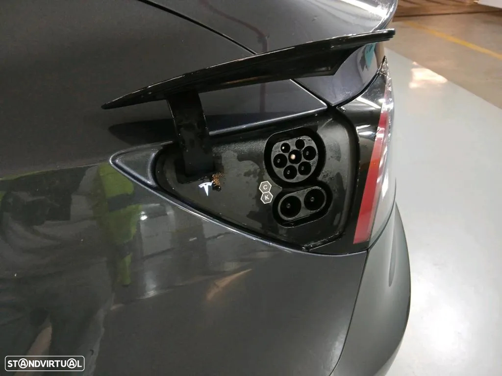 Tesla Model 3 Long Range Tração Integral - 14