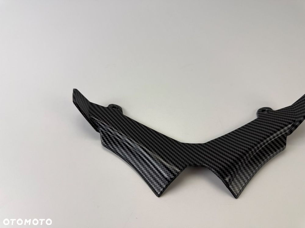 Dolna osłona czaszy Carbon Yamaha MT 125 2020+ - 6