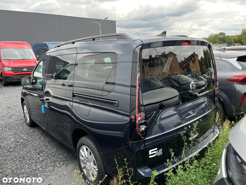 Volkswagen Caddy Maxi 2.0 TDI Life DSG - 4