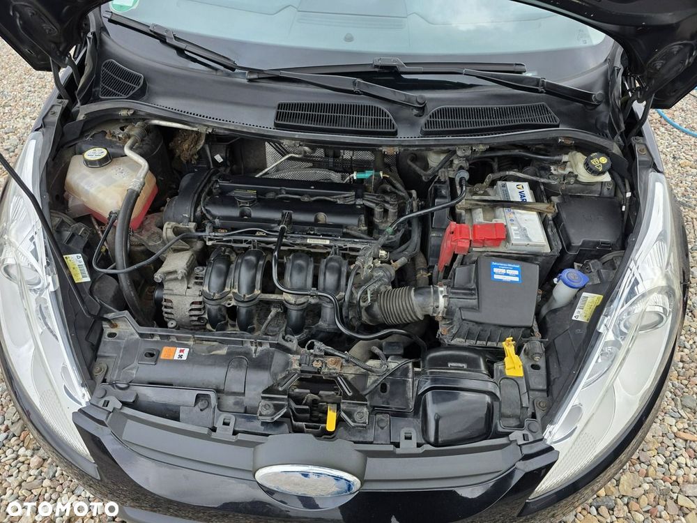 Ford Fiesta - 22