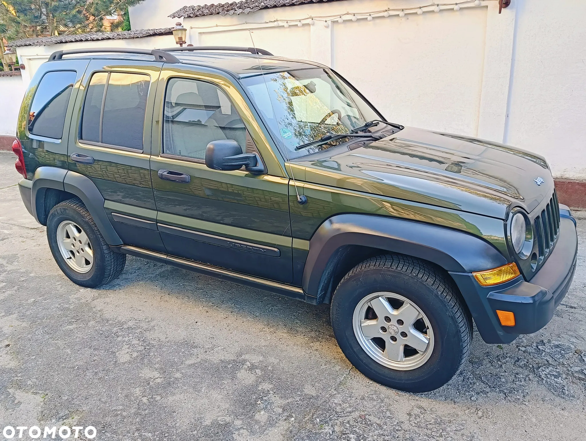 Jeep Liberty 3.7 4x4 - 15
