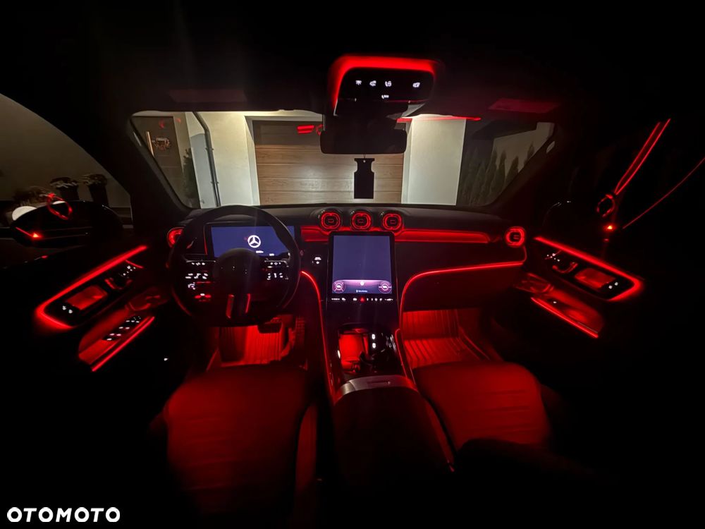 Mercedes-Benz GLC - 34