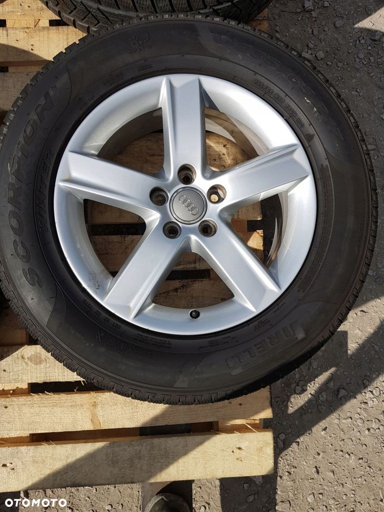KOŁA ALUFELGI 8R0071497 AUDI Q5 Q3 7.0J x 17 5X112 ET 37 - 4