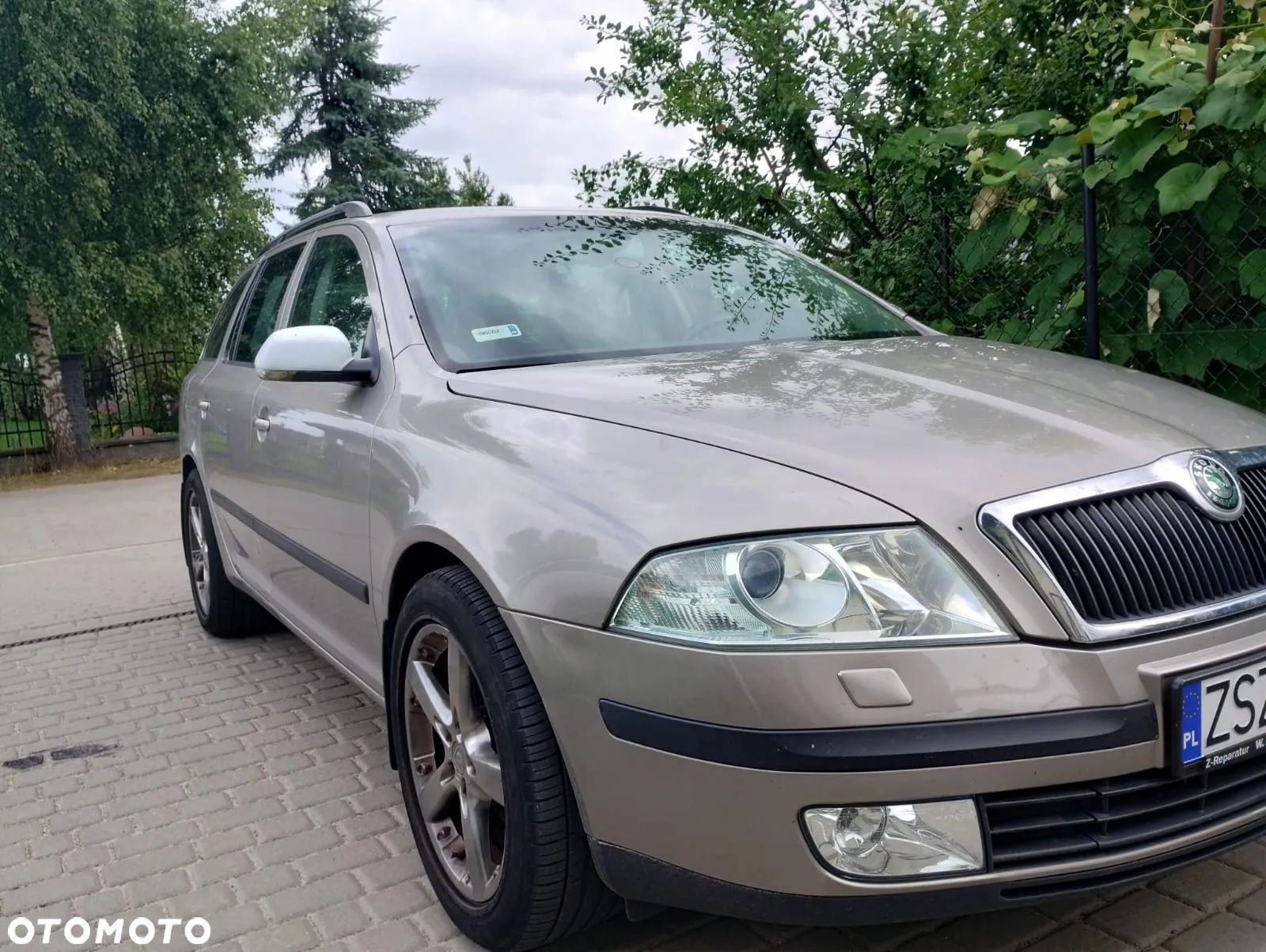 Skoda Octavia 2.0 TDI DSG Laurin & Klement - 1
