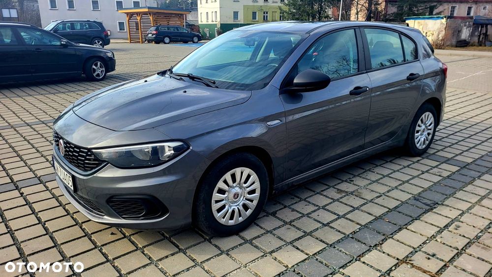 Fiat Tipo 1.4 T-Jet 16v Easy - 1