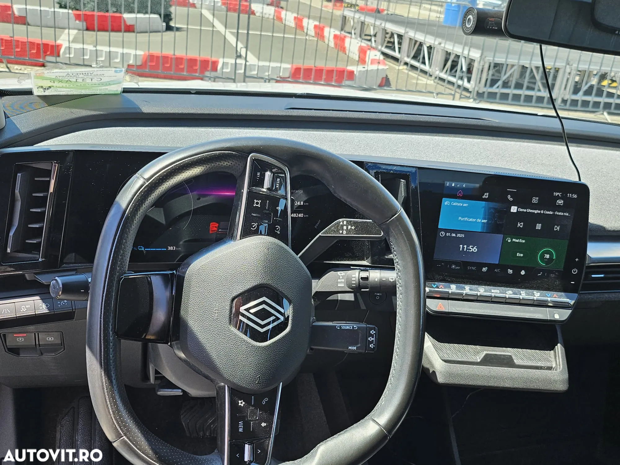 Renault Megane E-TECH EV60 super charge equilibre - 6