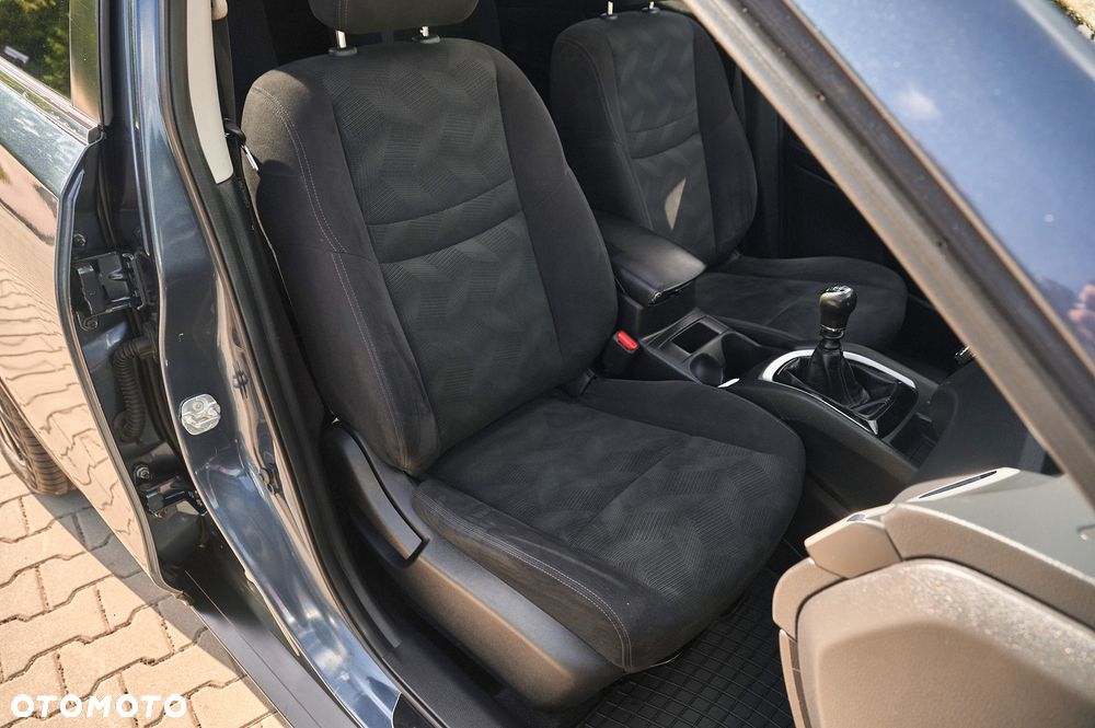 Nissan X-Trail 1.6 DIG-T Tekna - 29