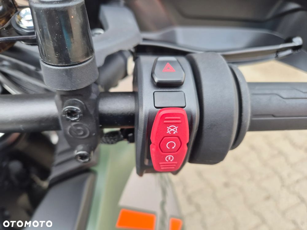 CFMoto 1000 MT-X - 21