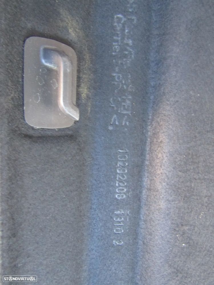 Chapeleira Opel Astra J ano 2012 - 5